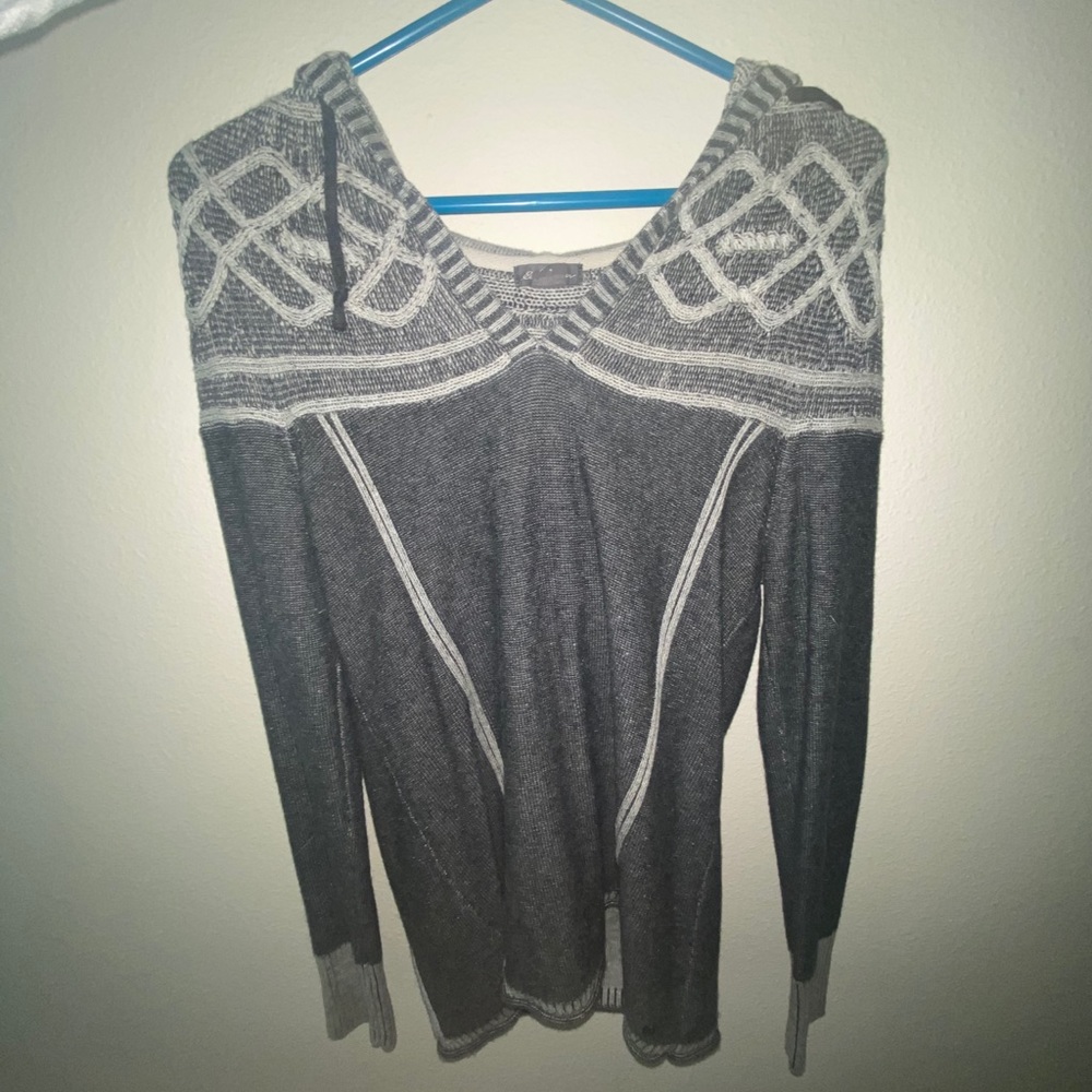 Eddie Bauer hooded sweater